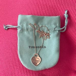 Return to Tiffany Heart Tag Pendant
in Silver, Medium